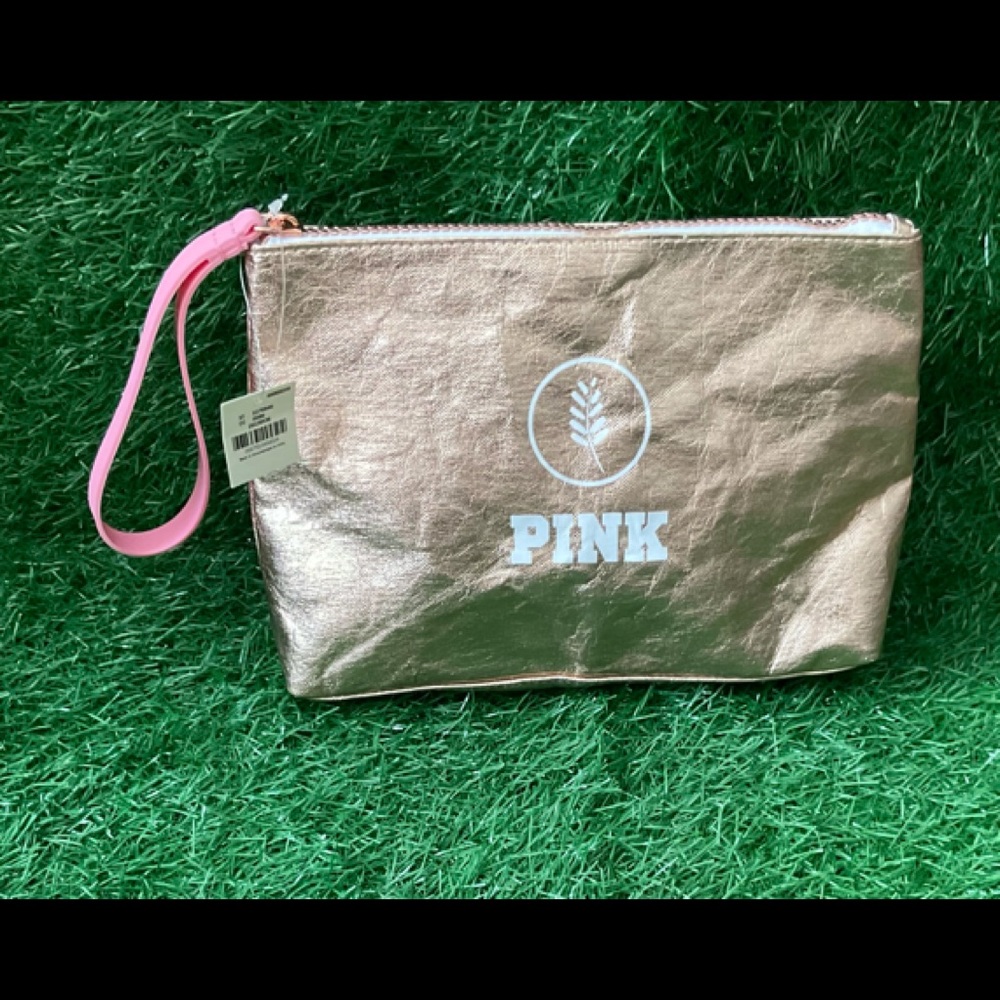 NWT Wristlet